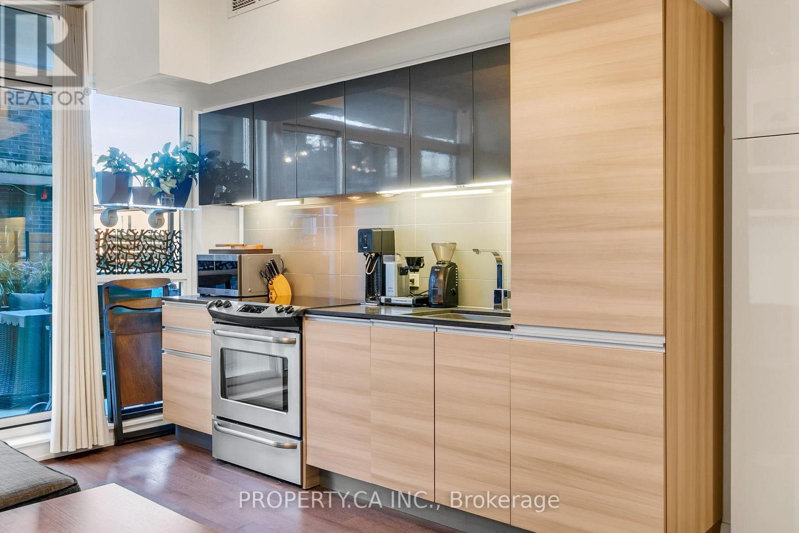 305 - 1190 Dundas Street E, Toronto, Ontario  M4M 0C5 - Photo 12 - E12469235