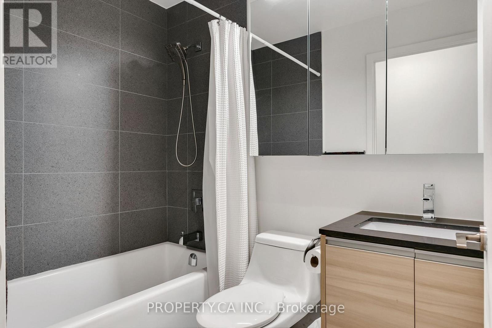 305 - 1190 Dundas Street E, Toronto, Ontario  M4M 0C5 - Photo 19 - E12469235