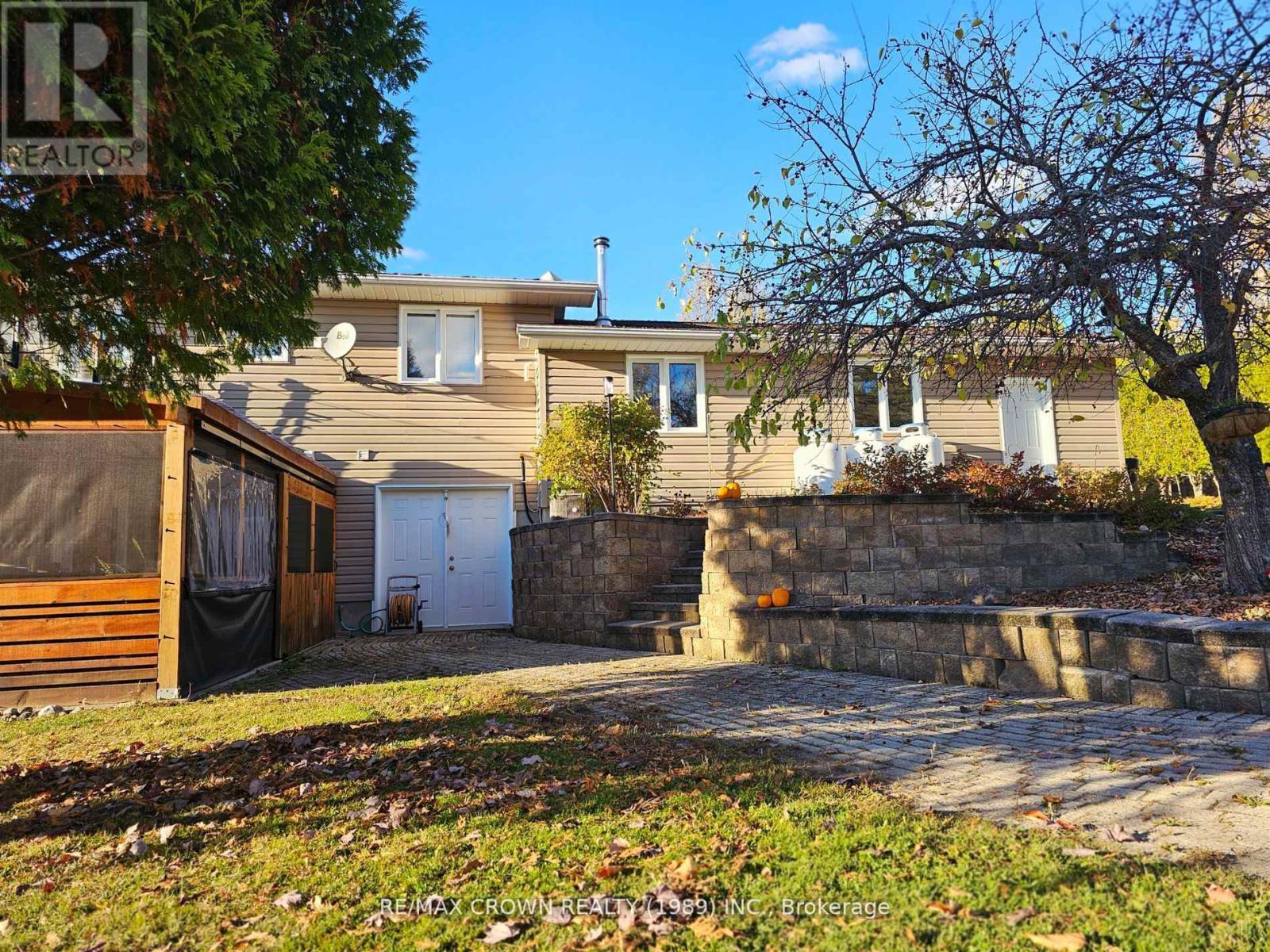 887 River Road, Chisholm, Ontario  P0H 1B0 - Photo 38 - X12469266