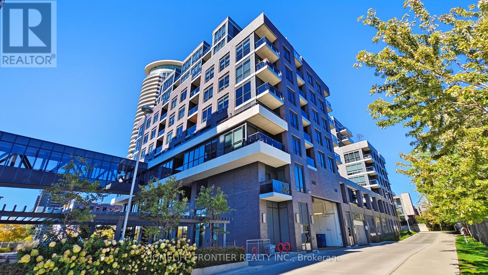 741 - 26 Gibbs Road, Toronto, Ontario  M9B 6L6 - Photo 36 - W12363384