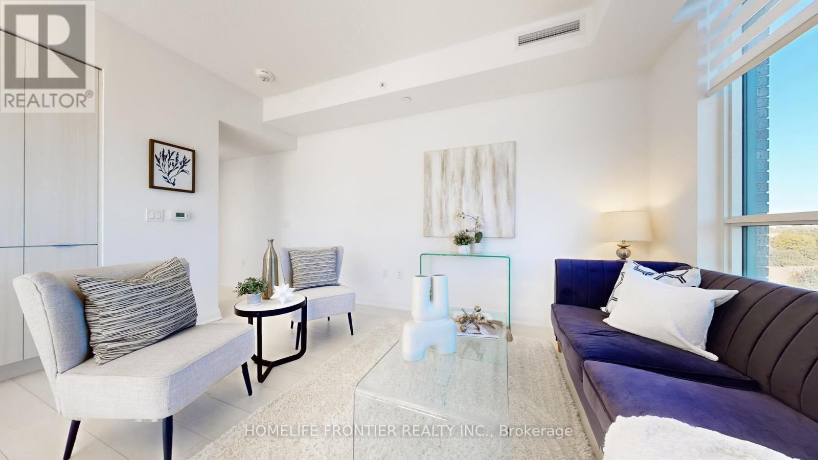 741 - 26 Gibbs Road, Toronto, Ontario  M9B 6L6 - Photo 4 - W12363384