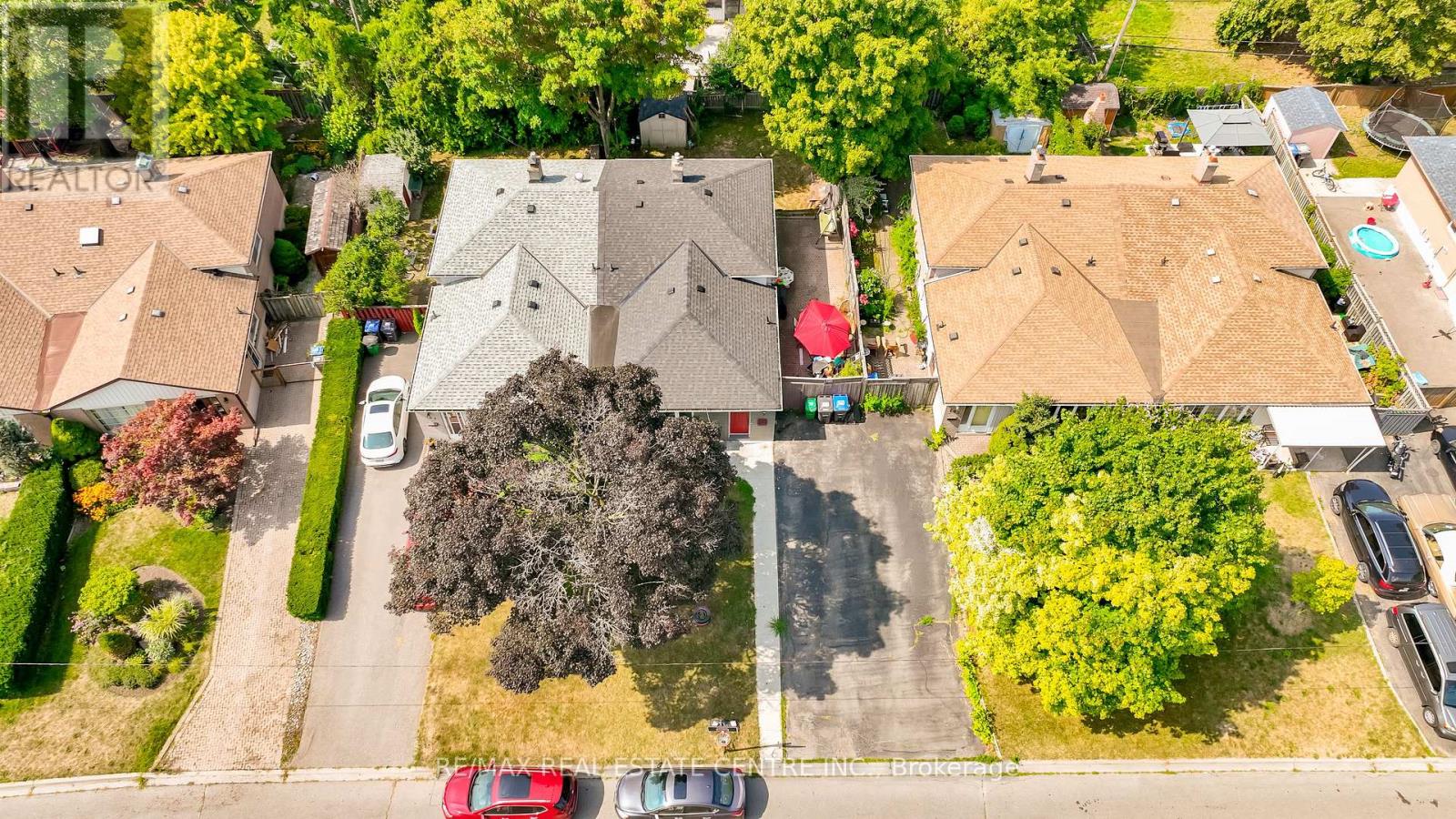 105 Aloma Crescent, Brampton, Ontario  L6T 2N8 - Photo 30 - W12465845