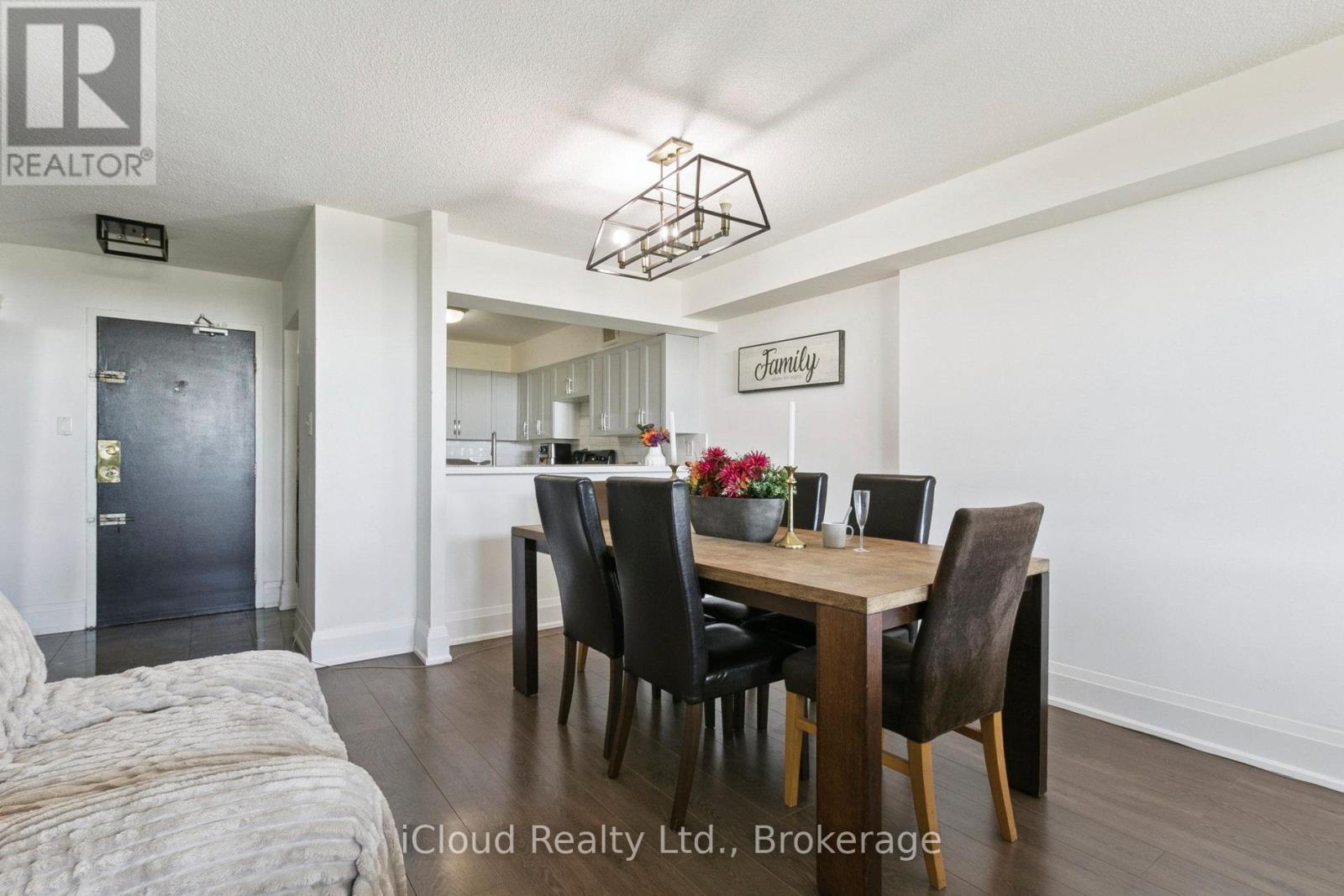 1108 - 238 Albion Road, Toronto, Ontario  M9W 6A7 - Photo 11 - W12468901