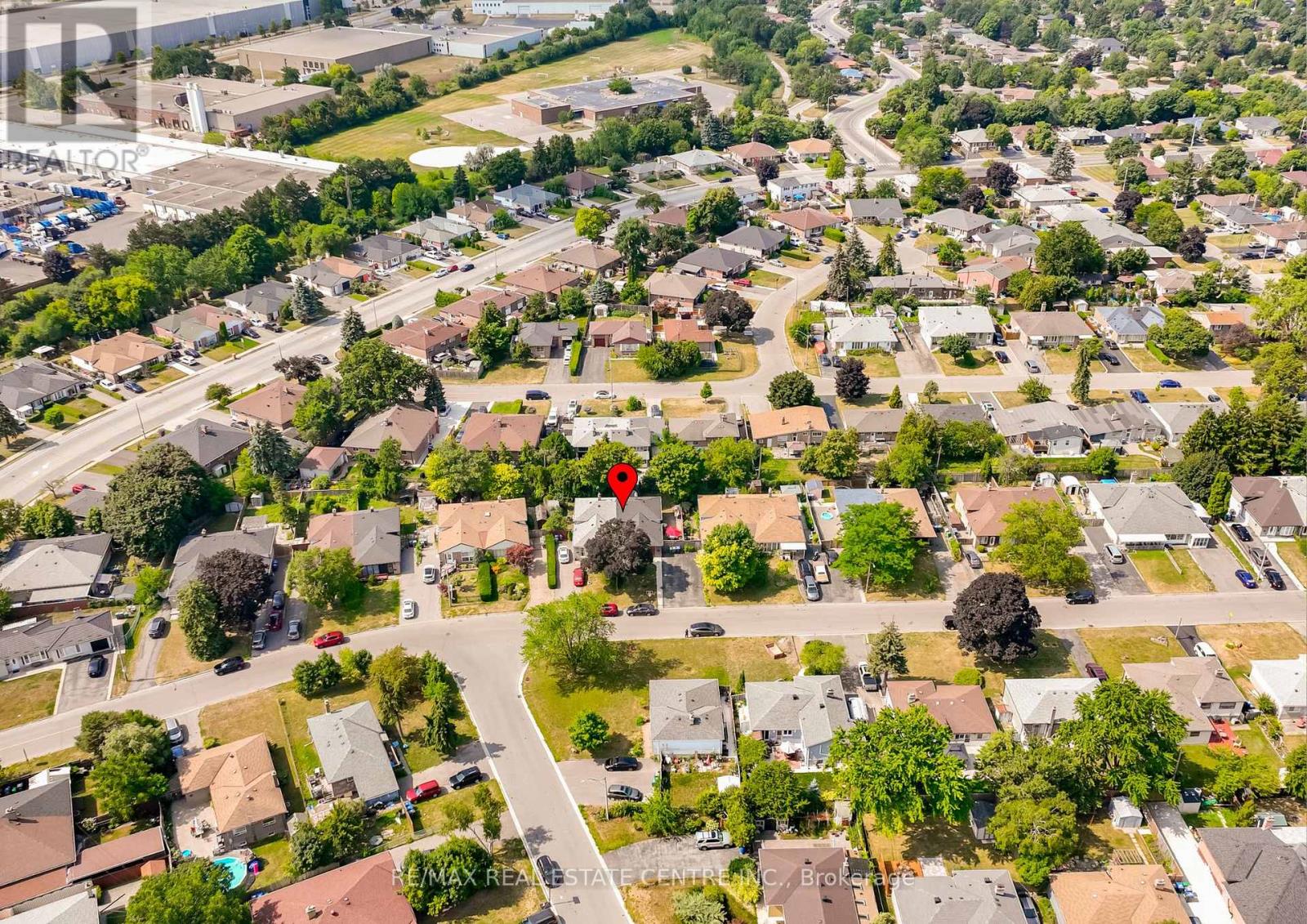 105 Aloma Crescent, Brampton, Ontario  L6T 2N8 - Photo 31 - W12465845