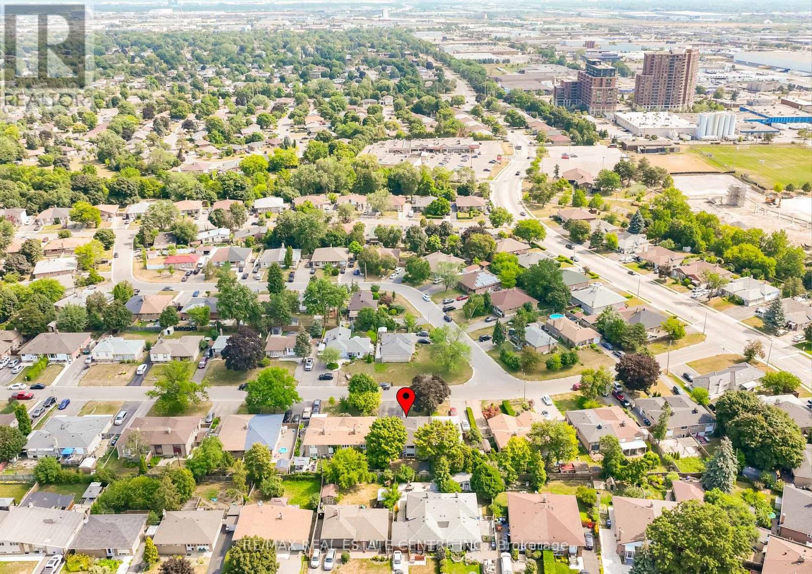 105 Aloma Crescent, Brampton, Ontario  L6T 2N8 - Photo 32 - W12465845