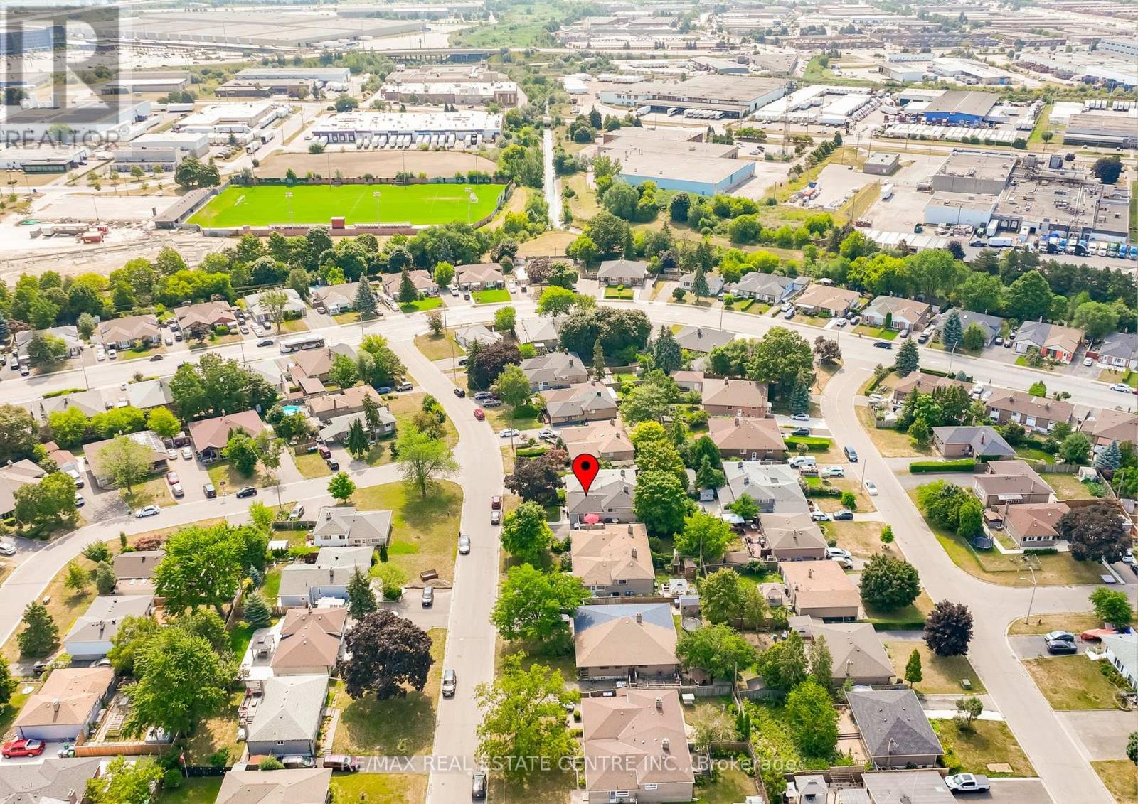 105 Aloma Crescent, Brampton, Ontario  L6T 2N8 - Photo 33 - W12465845