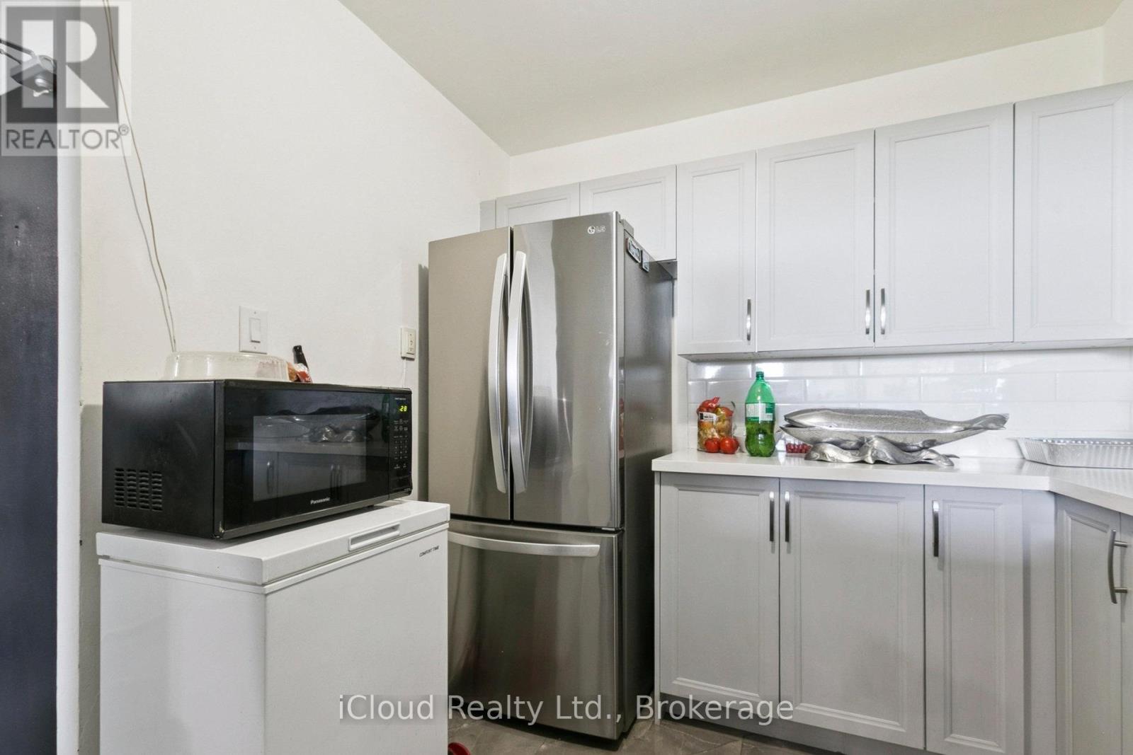 1108 - 238 Albion Road, Toronto, Ontario  M9W 6A7 - Photo 20 - W12468901