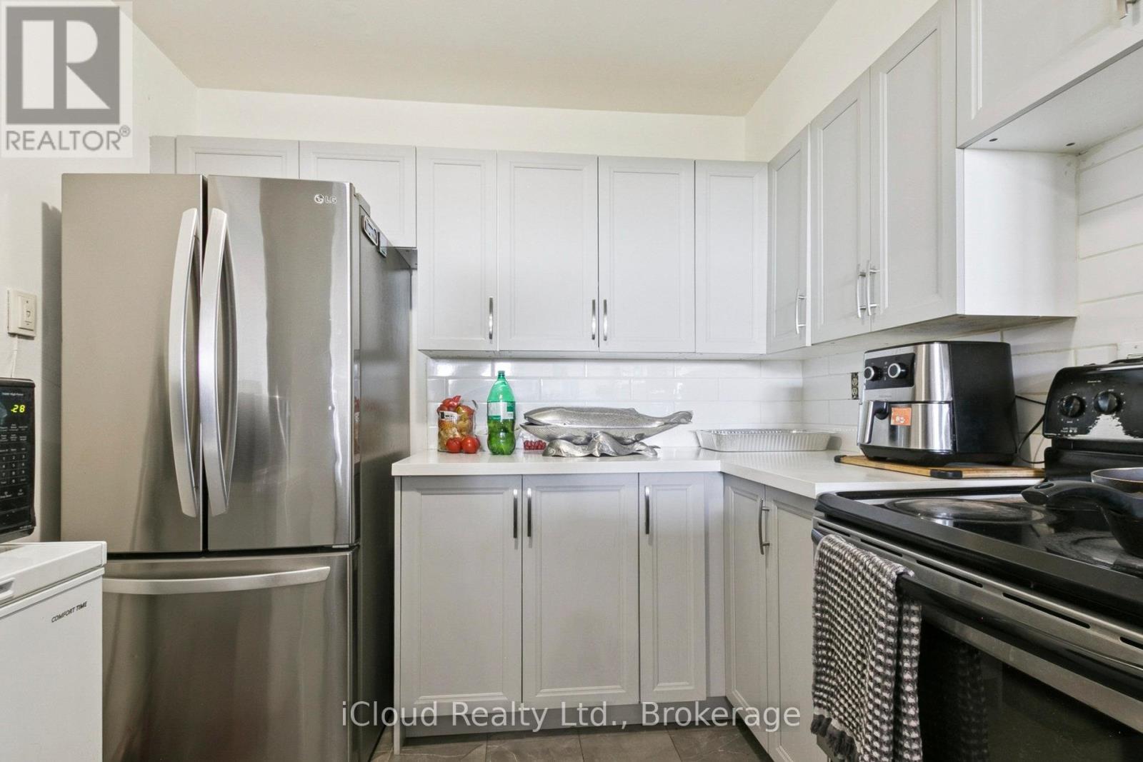 1108 - 238 Albion Road, Toronto, Ontario  M9W 6A7 - Photo 21 - W12468901