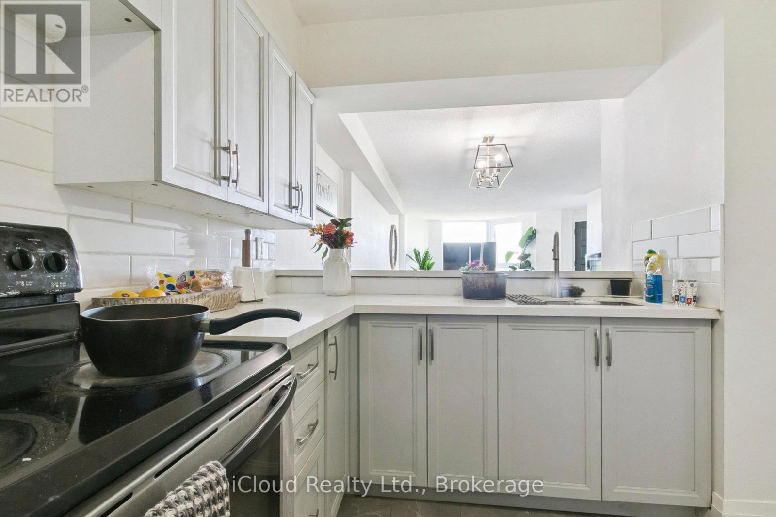 1108 - 238 Albion Road, Toronto, Ontario  M9W 6A7 - Photo 22 - W12468901
