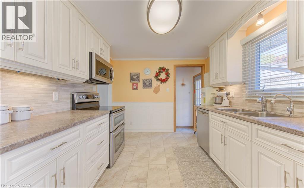 55 Gracefield Crescent, Kitchener, Ontario  N2E 1R8 - Photo 15 - 40780070