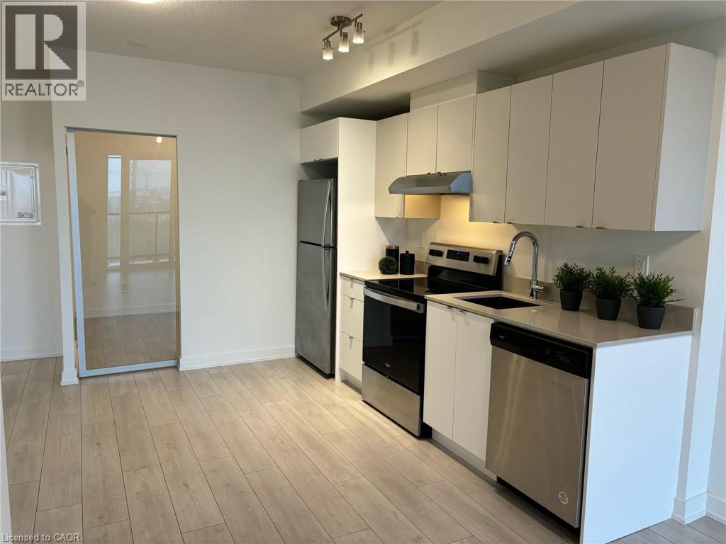 3200 Dakota Common Unit# B611, Burlington, Ontario  L7M 2A7 - Photo 7 - 40778888