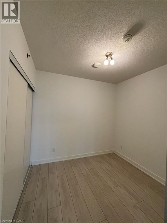 3200 Dakota Common Unit# B611, Burlington, Ontario  L7M 2A7 - Photo 9 - 40778888