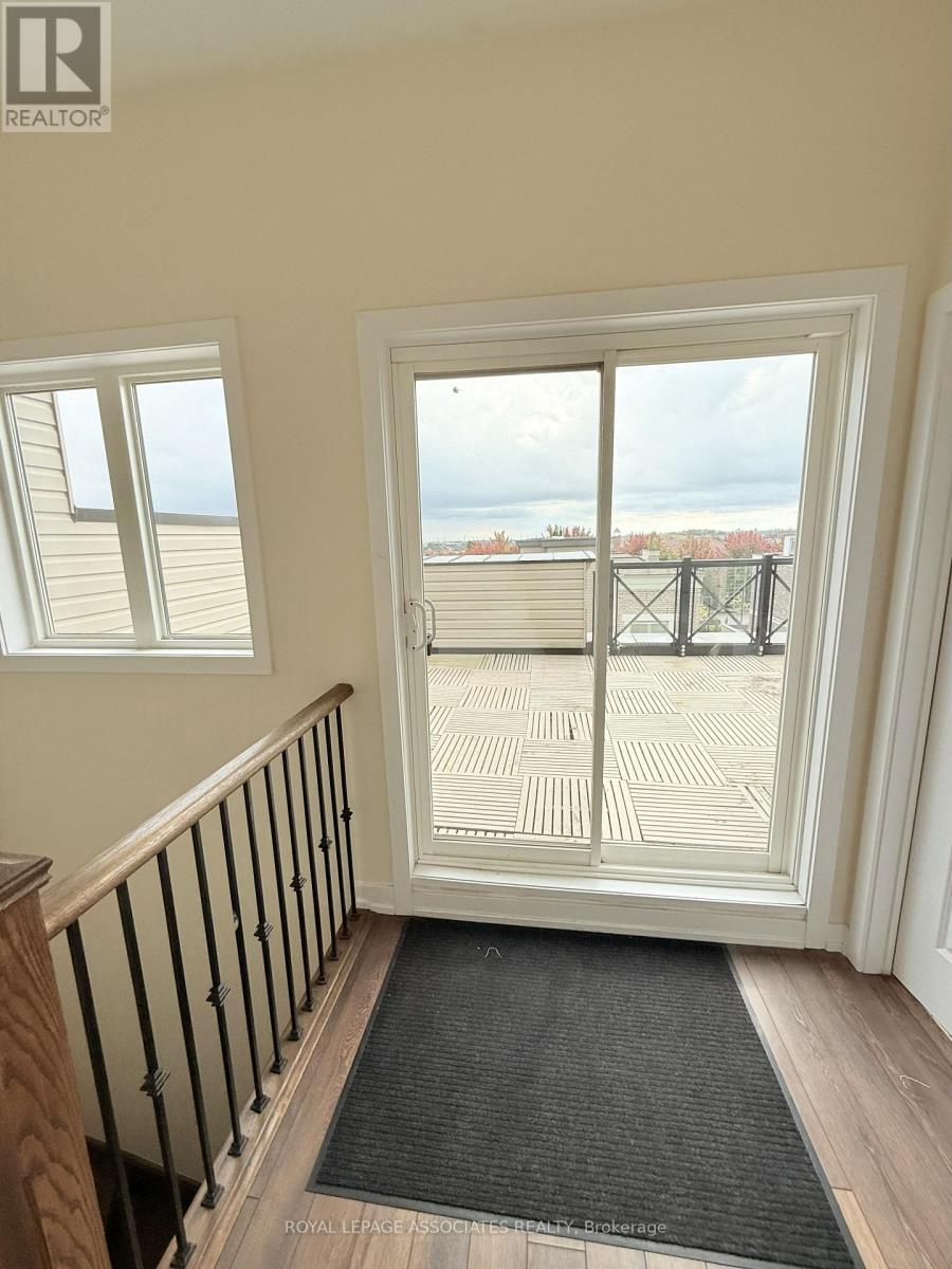 2318 - 20 Westmeath Lane, Markham, Ontario  L6B 1N5 - Photo 11 - N12469147