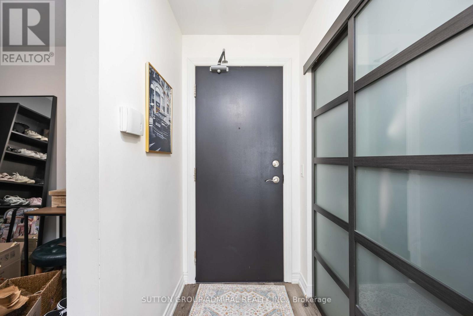 1109 - 50 Disera Drive, Vaughan, Ontario  L4J 9E9 - Photo 12 - N12469198
