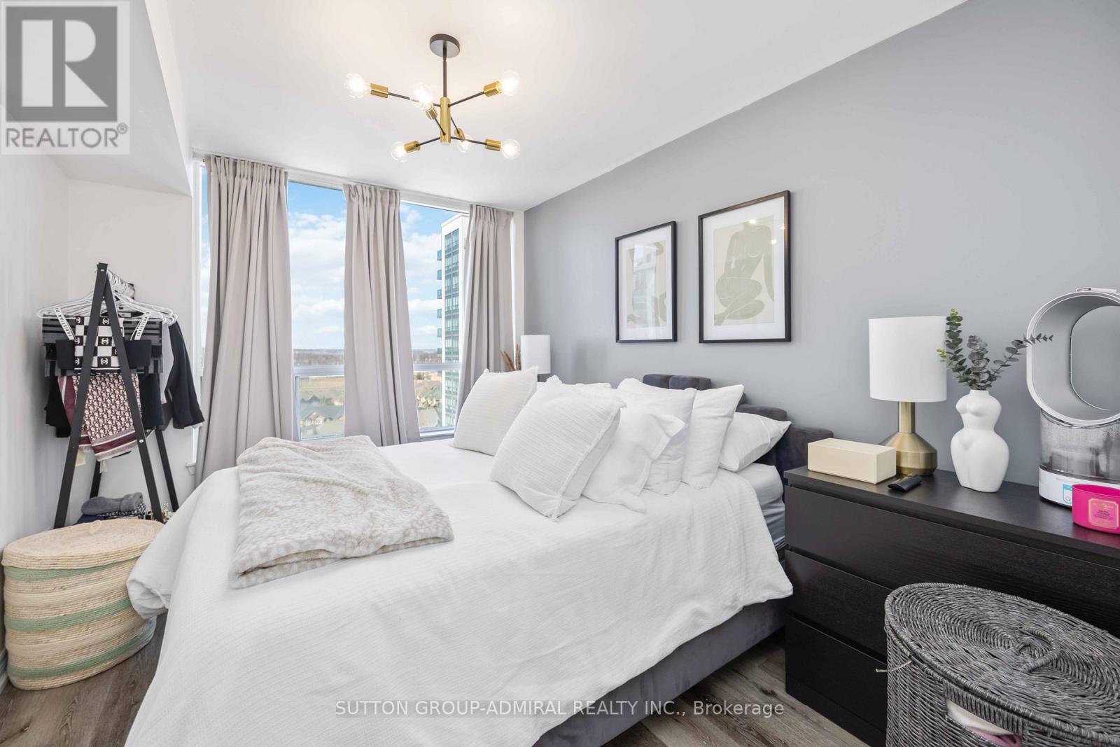 1109 - 50 Disera Drive, Vaughan, Ontario  L4J 9E9 - Photo 15 - N12469198