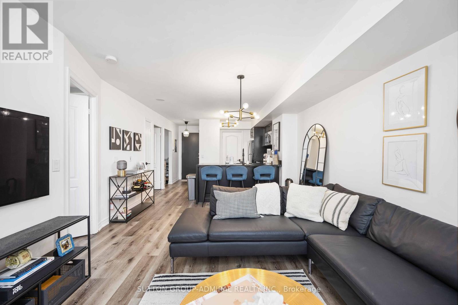1109 - 50 Disera Drive, Vaughan, Ontario  L4J 9E9 - Photo 6 - N12469198