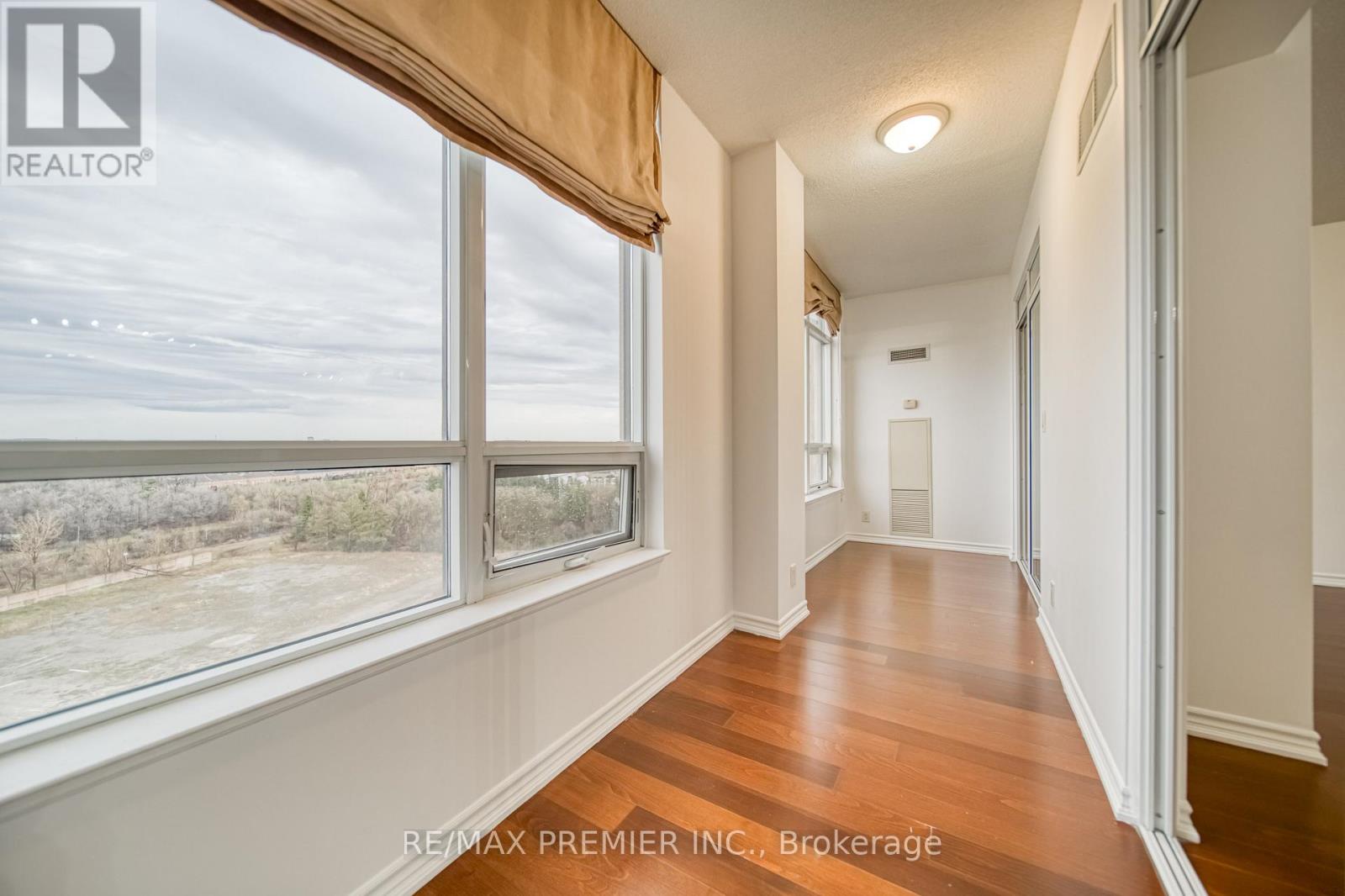 1201 - 9235 Jane Street, Vaughan, Ontario  L6A 0J7 - Photo 18 - N12469228