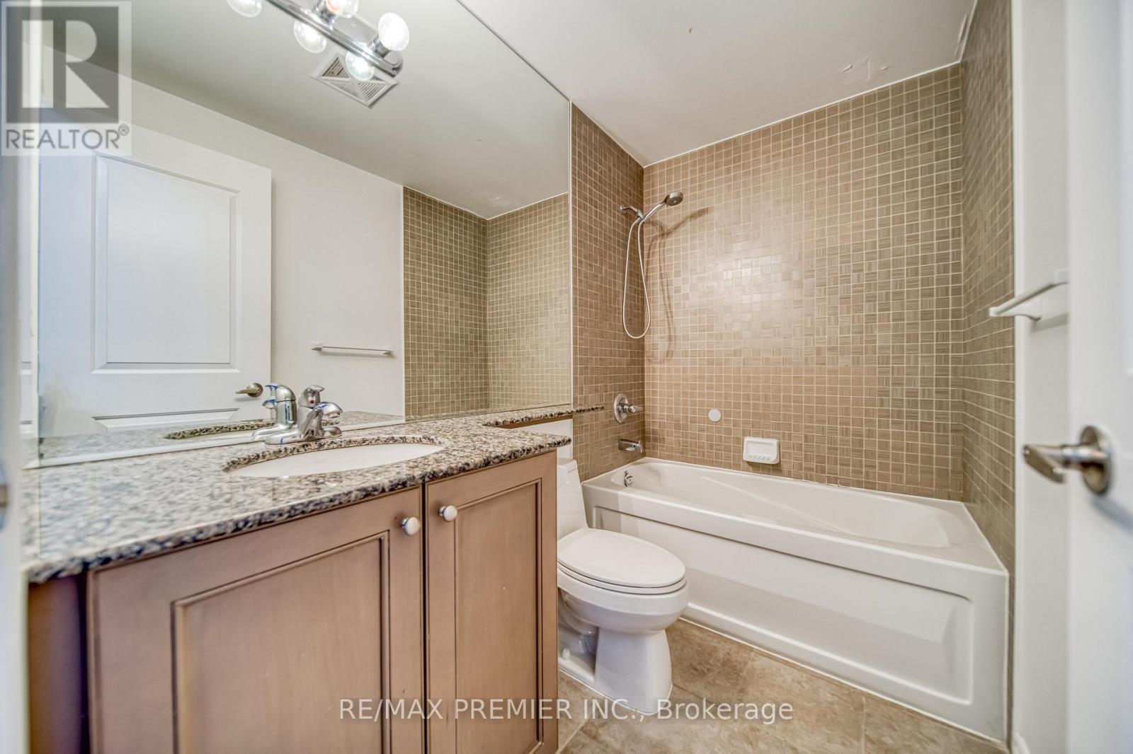 1201 - 9235 Jane Street, Vaughan, Ontario  L6A 0J7 - Photo 35 - N12469228