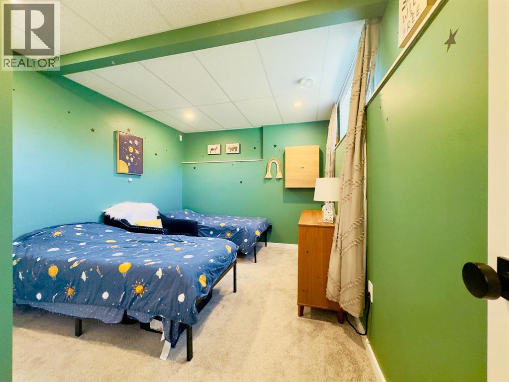 2321 214 Street, Bellevue, Alberta  T0K 0C0 - Photo 12 - A2258977