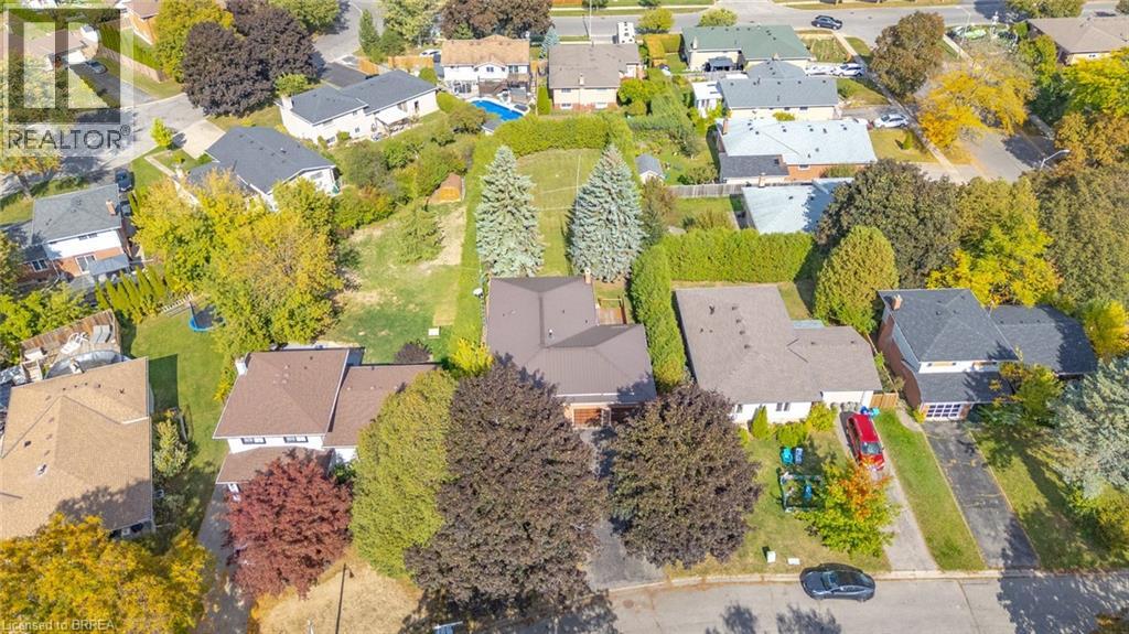 6 Ventnor Court, Brantford, Ontario  N3R 6L8 - Photo 10 - 40775151