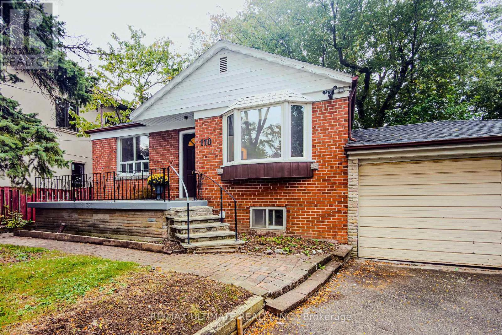110 DE QUINCY BOULEVARD, Toronto, Ontario