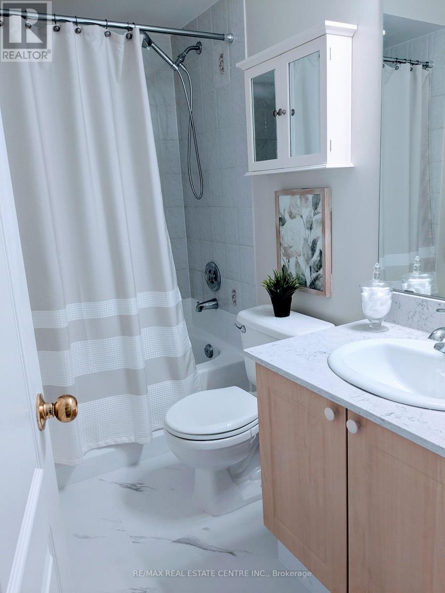 150 - 5030 Heatherleigh Avenue, Mississauga, Ontario  L5V 2G7 - Photo 13 - W12399379