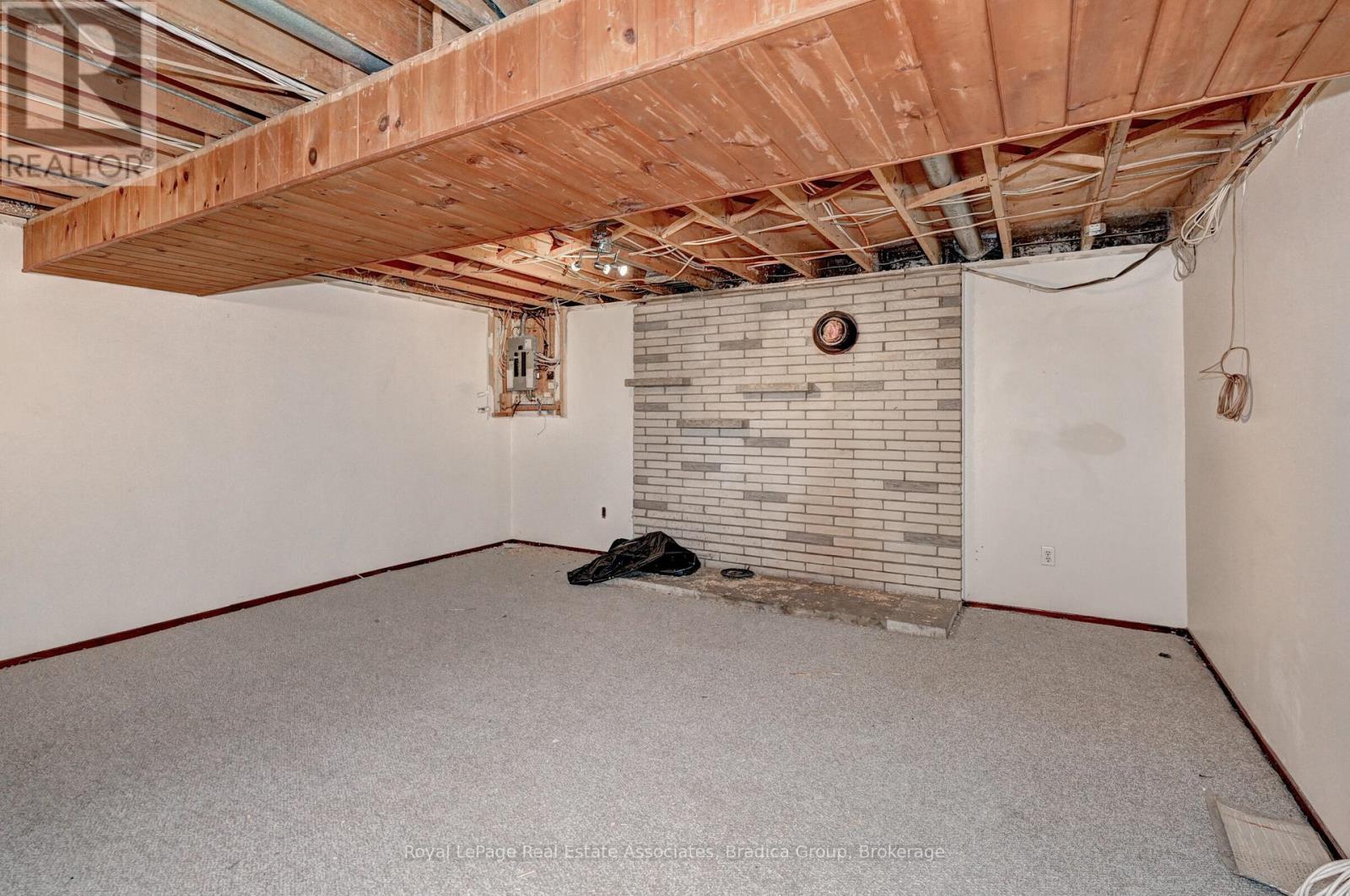 78 Barwood Crescent, Kitchener, Ontario  N2E 1V1 - Photo 28 - X12448427