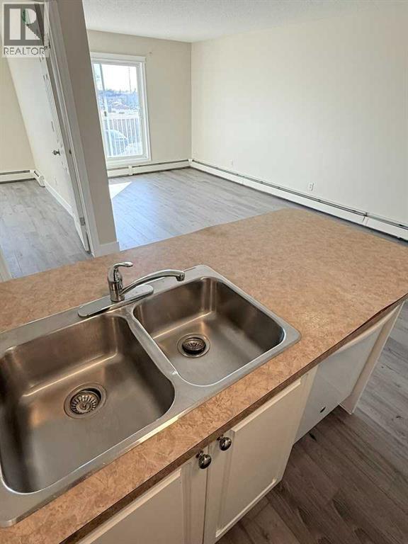 207, 5555 Falsbridge Drive Ne, Calgary, Alberta  T3J 3E8 - Photo 8 - A2263672
