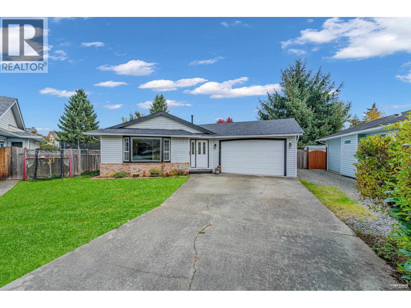 23369 117b Avenue, Maple Ridge, British Columbia  V2X 0B9 - Photo 5 - R3059490