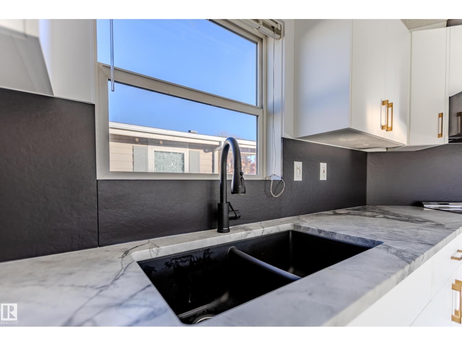 514 Maple Wood Cr Nw Nw, Edmonton, Alberta  T6P 0A9 - Photo 12 - E4462575