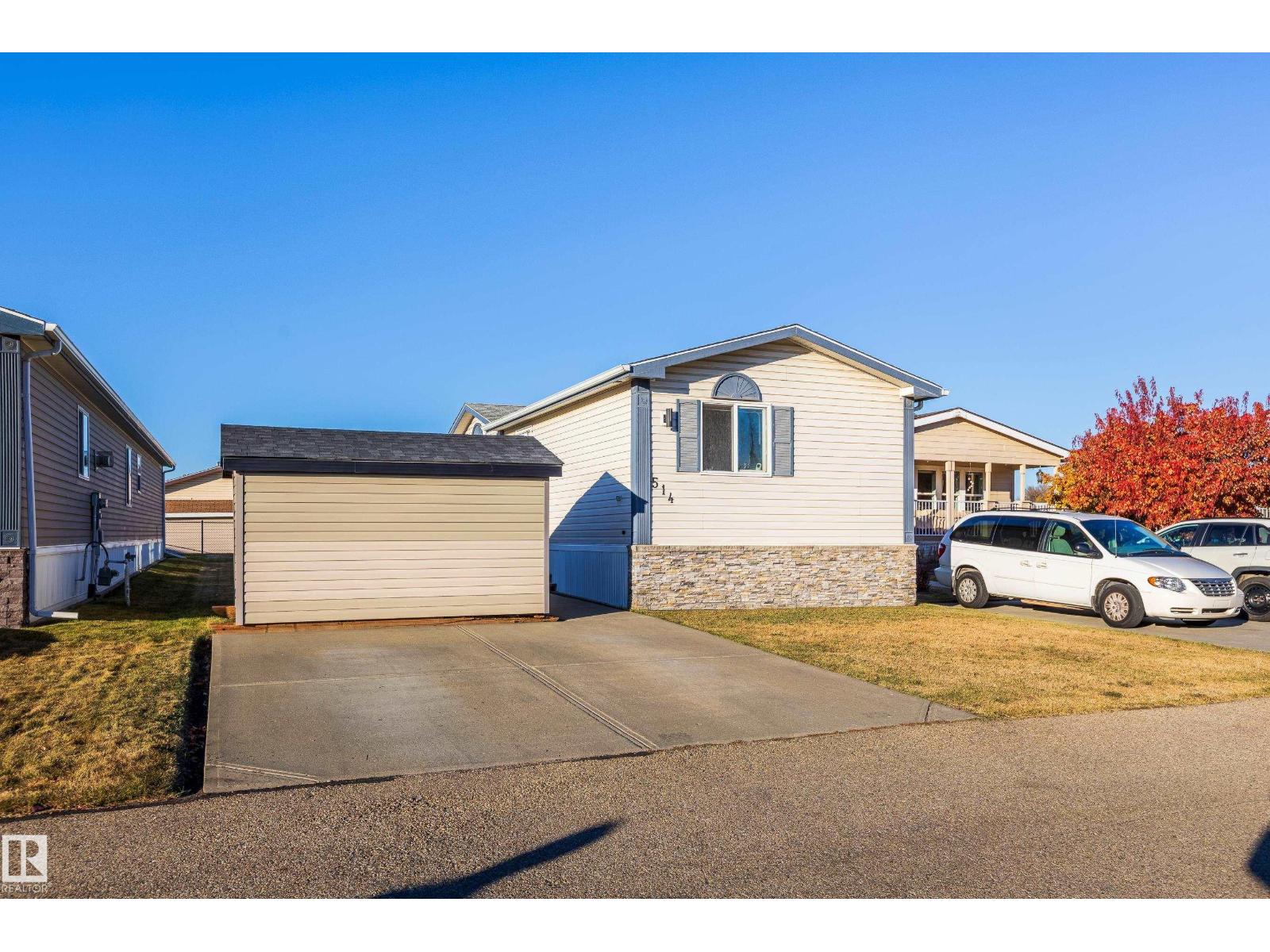 514 Maple Wood Cr Nw Nw, Edmonton, Alberta  T6P 0A9 - Photo 2 - E4462575
