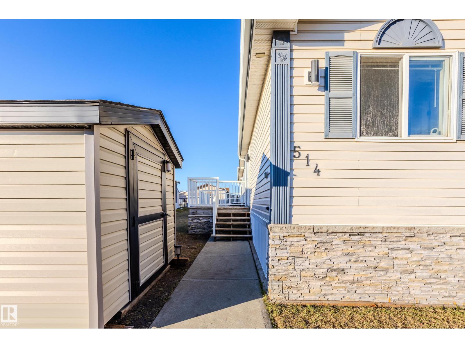 514 Maple Wood Cr Nw Nw, Edmonton, Alberta  T6P 0A9 - Photo 3 - E4462575