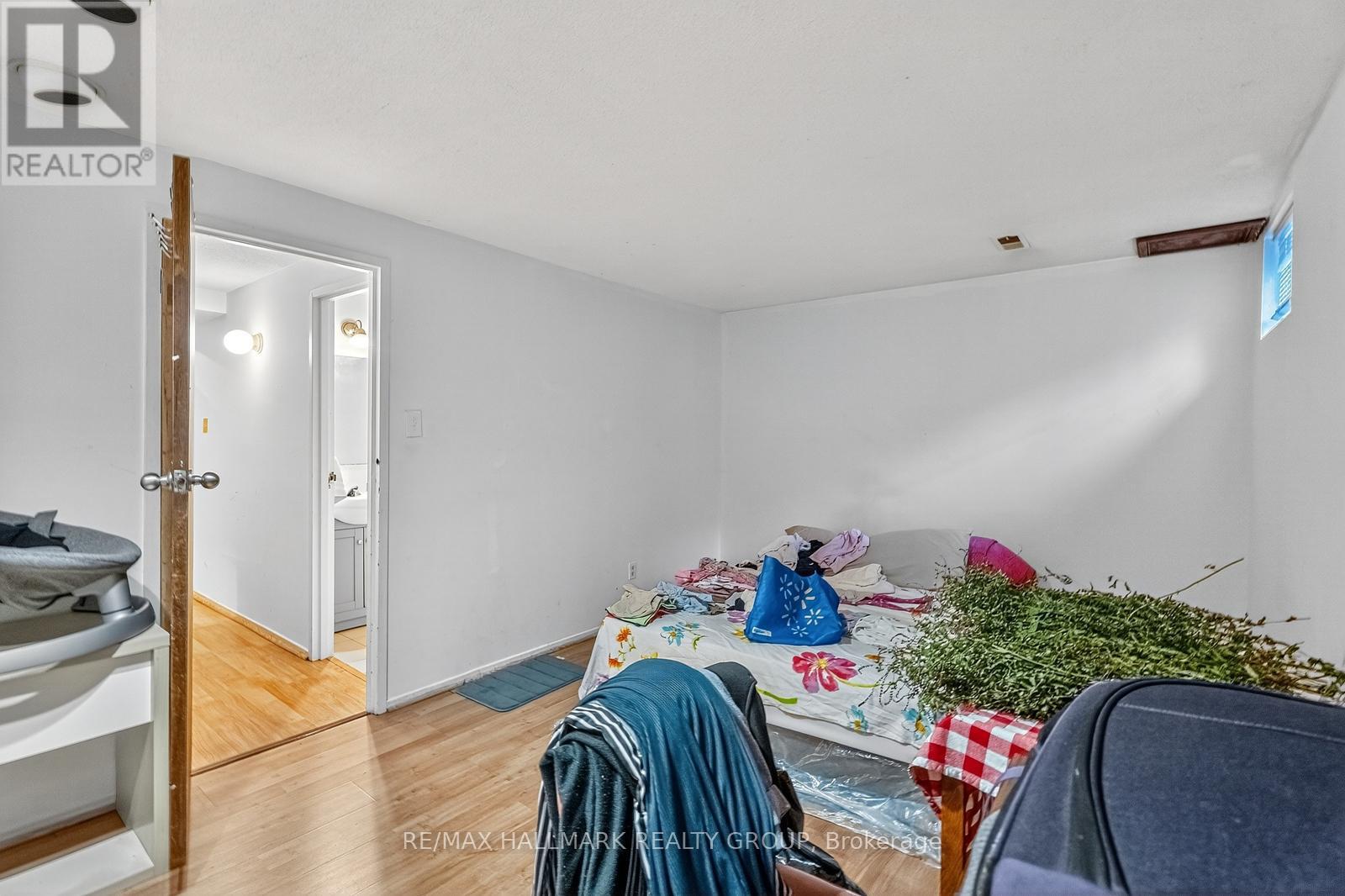 1773 Meadowbrook Road, Ottawa, Ontario  K1B 4W6 - Photo 20 - X12469270