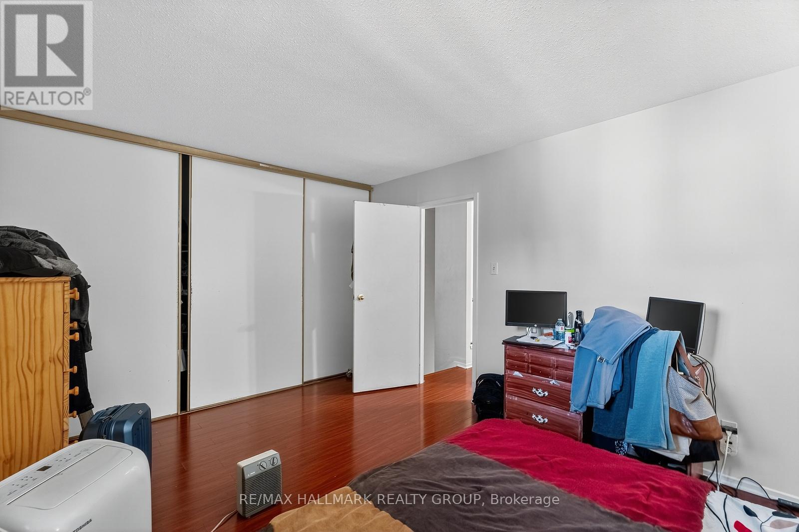 1773 Meadowbrook Road, Ottawa, Ontario  K1B 4W6 - Photo 22 - X12469270