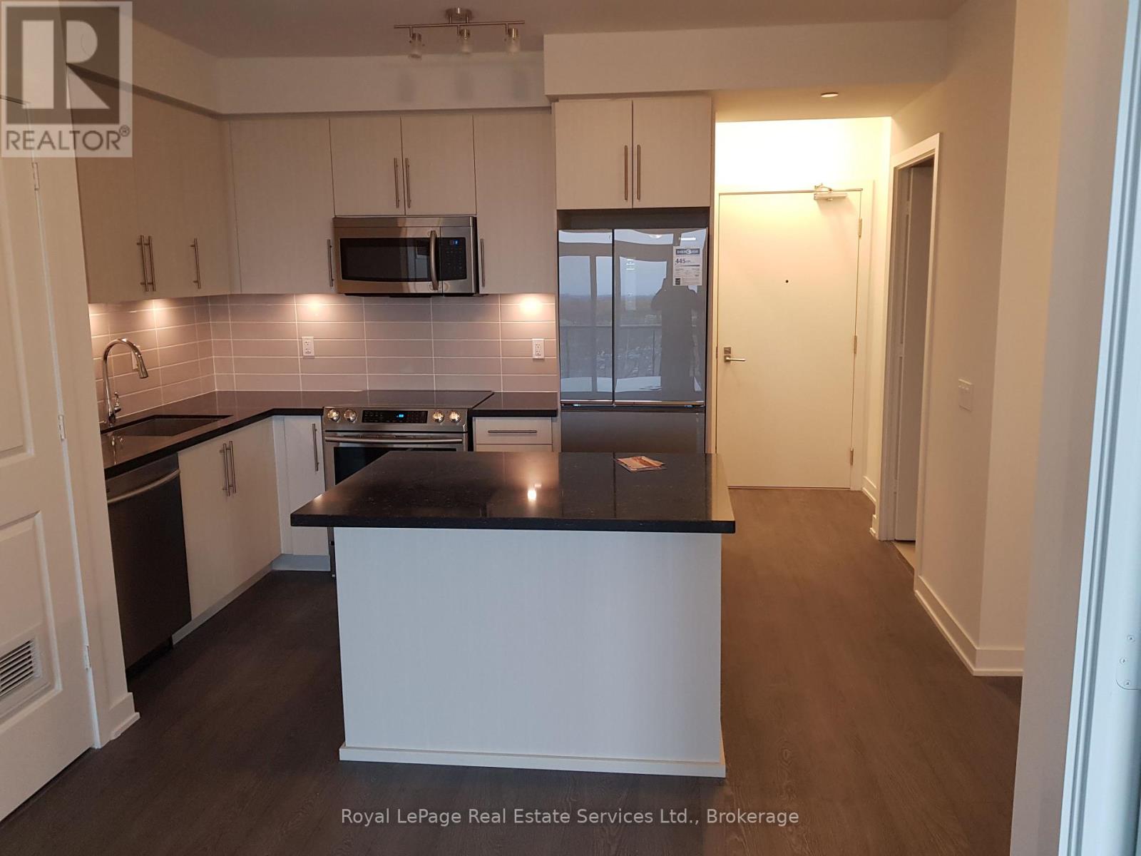 810 - 4699 Glen Erin Drive, Mississauga, Ontario  L5M 2E5 - Photo 4 - W12469273