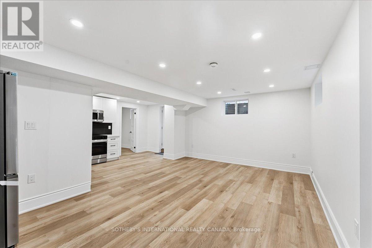 Bsmt - 1209 Woodview Drive, Oakville, Ontario  L6M 2M5 - Photo 11 - W12469138