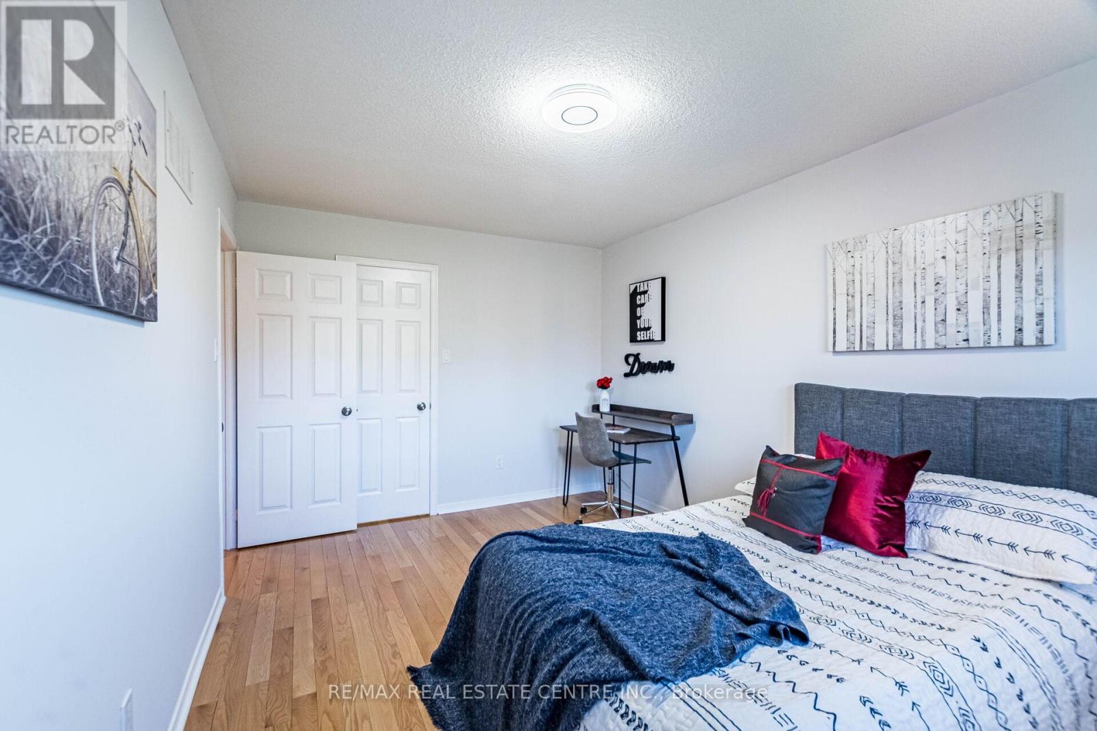 963 Summerbreeze Court, Mississauga, Ontario  L5V 1C9 - Photo 27 - W12469167