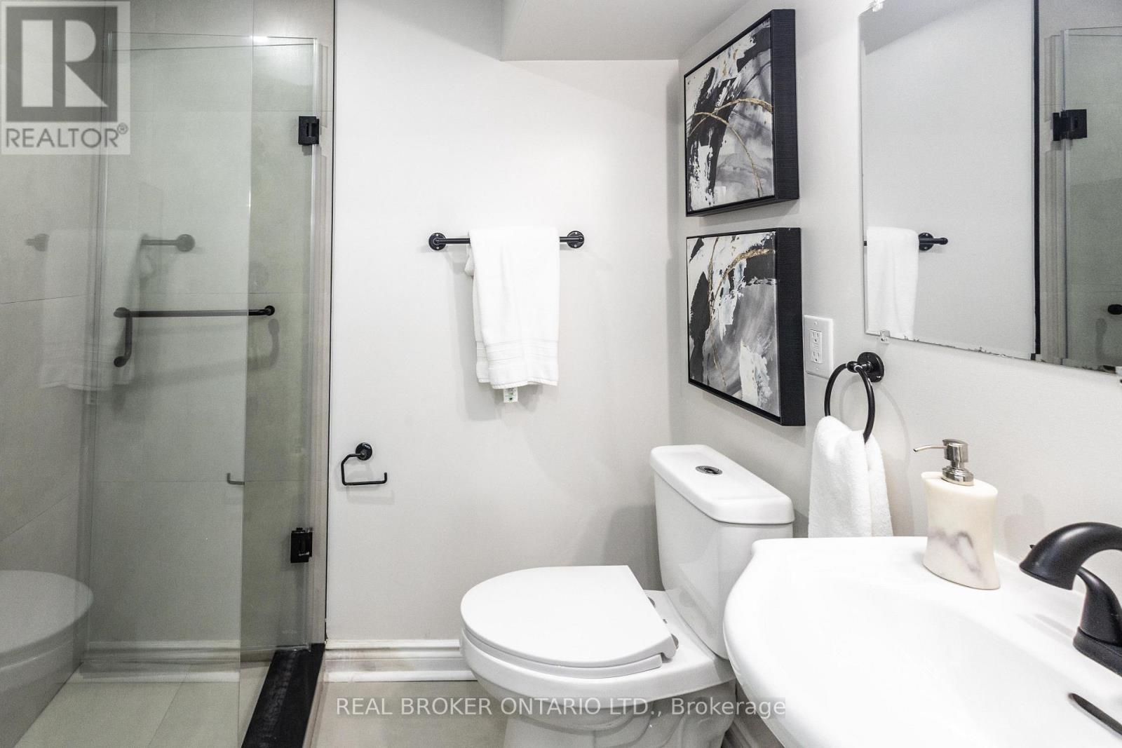 36 - 5255 Guildwood Way, Mississauga, Ontario  L5R 4A7 - Photo 34 - W12469172