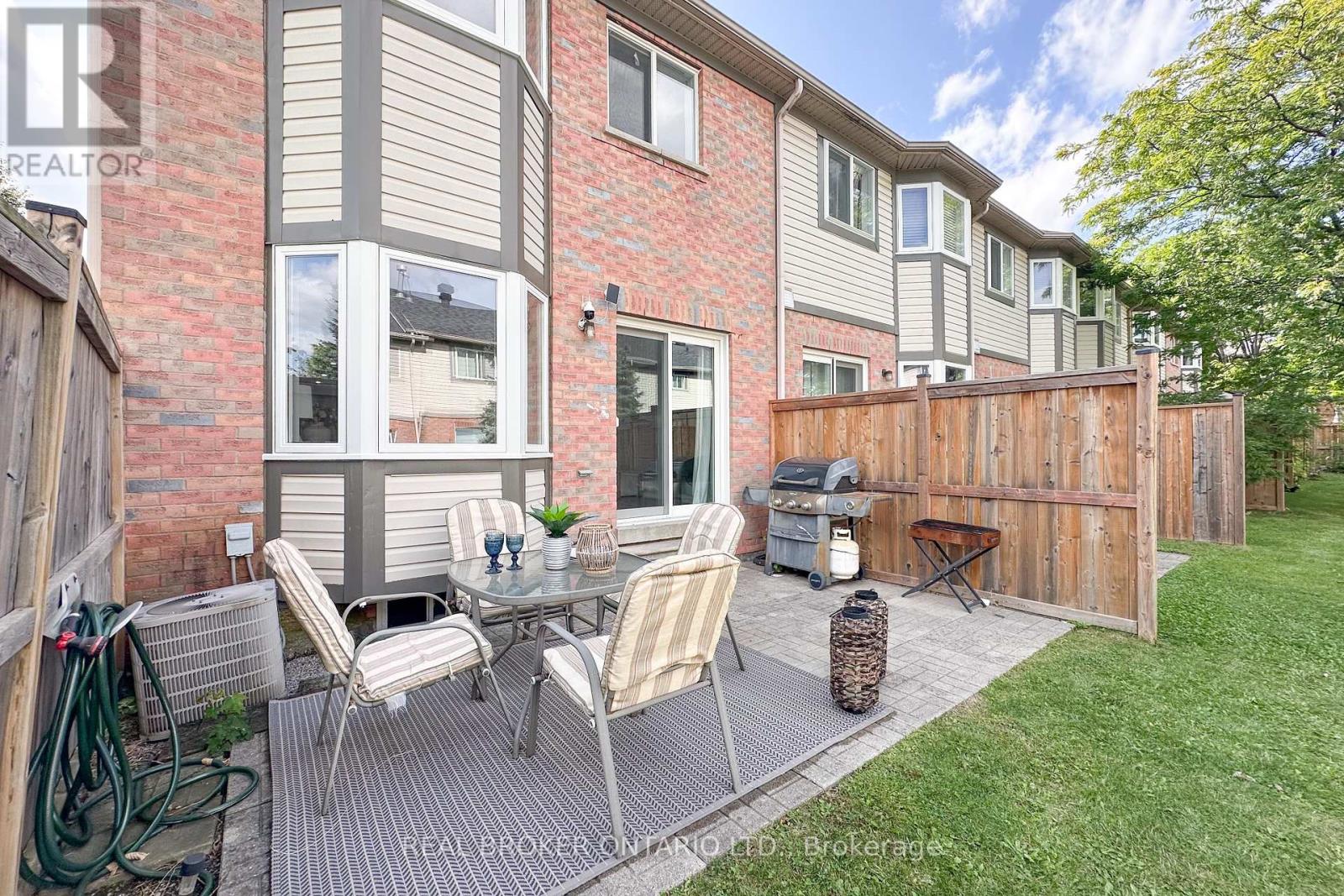 36 - 5255 Guildwood Way, Mississauga, Ontario  L5R 4A7 - Photo 37 - W12469172