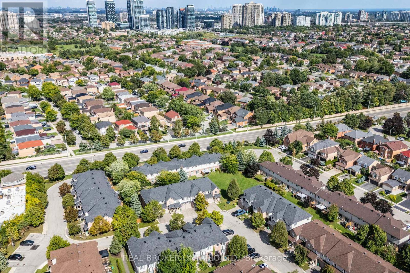 36 - 5255 Guildwood Way, Mississauga, Ontario  L5R 4A7 - Photo 44 - W12469172
