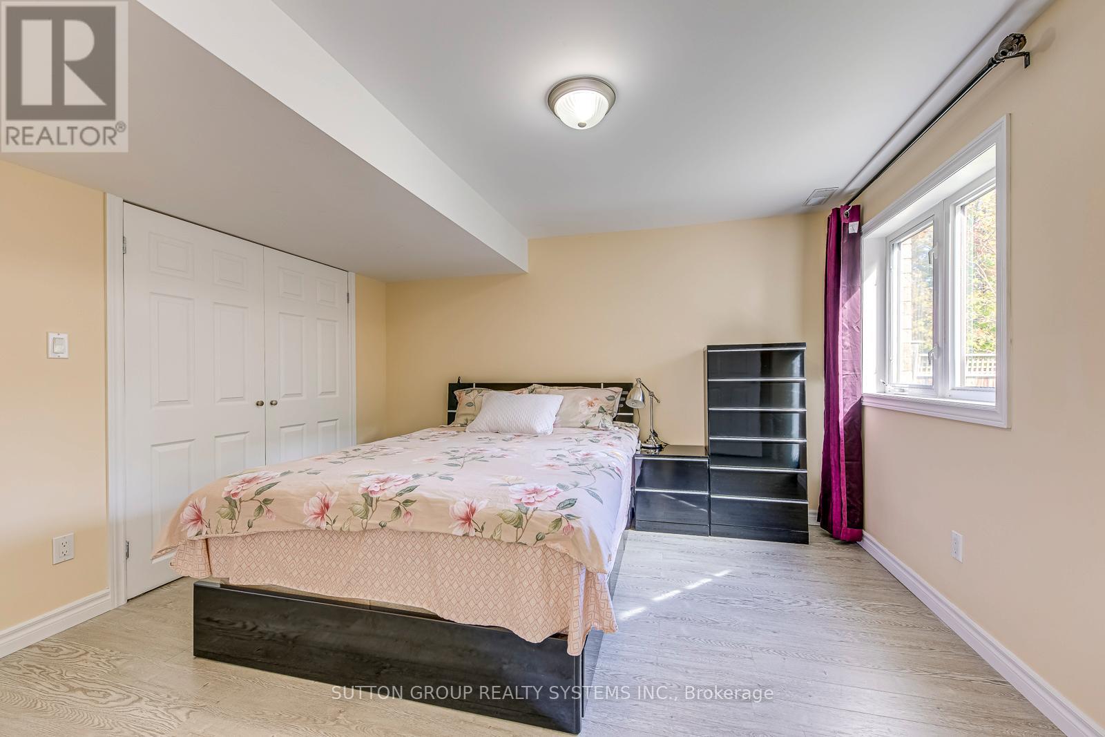 2207 Kwinter Road, Oakville, Ontario  L6M 0G1 - Photo 42 - W12469174