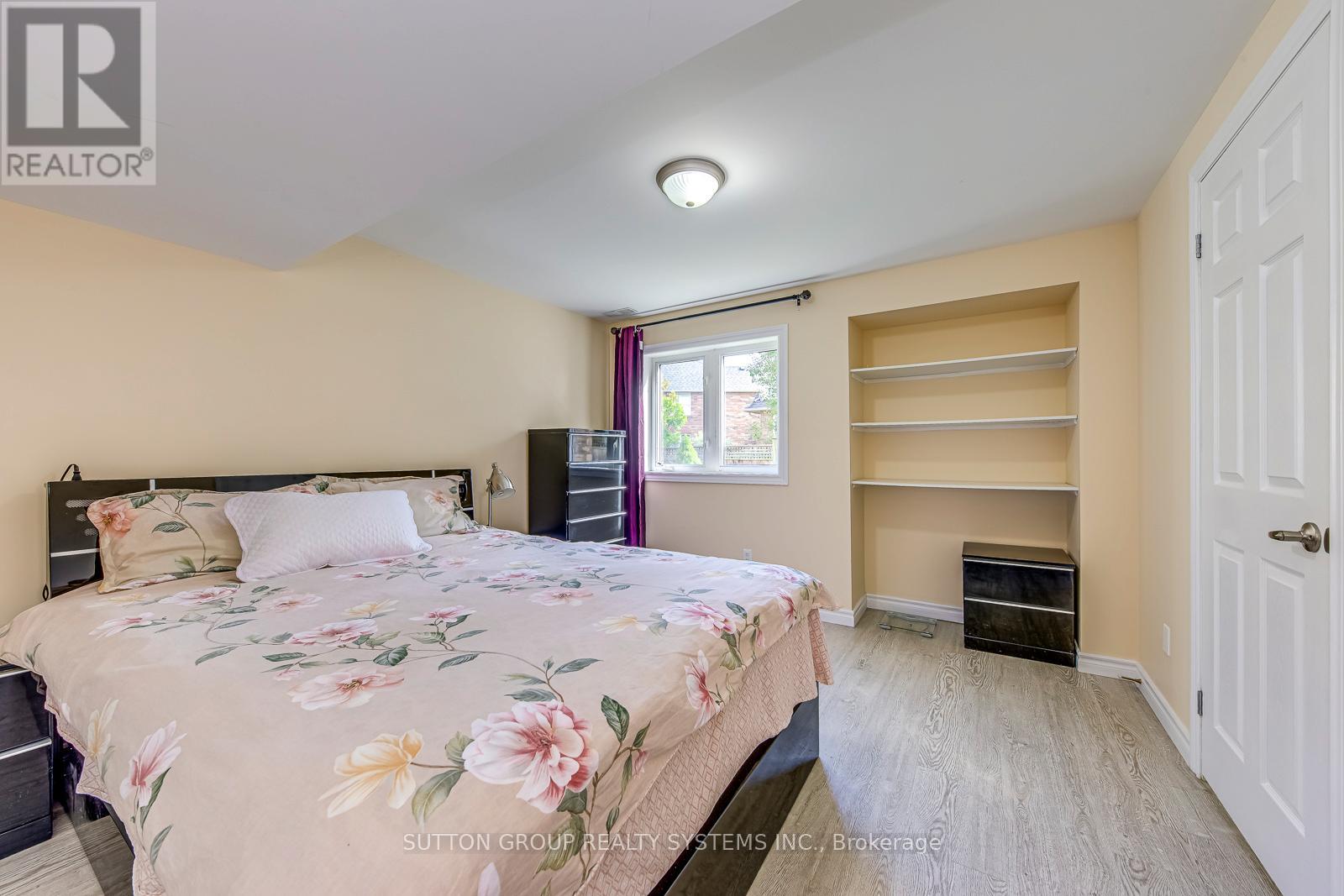 2207 Kwinter Road, Oakville, Ontario  L6M 0G1 - Photo 43 - W12469174