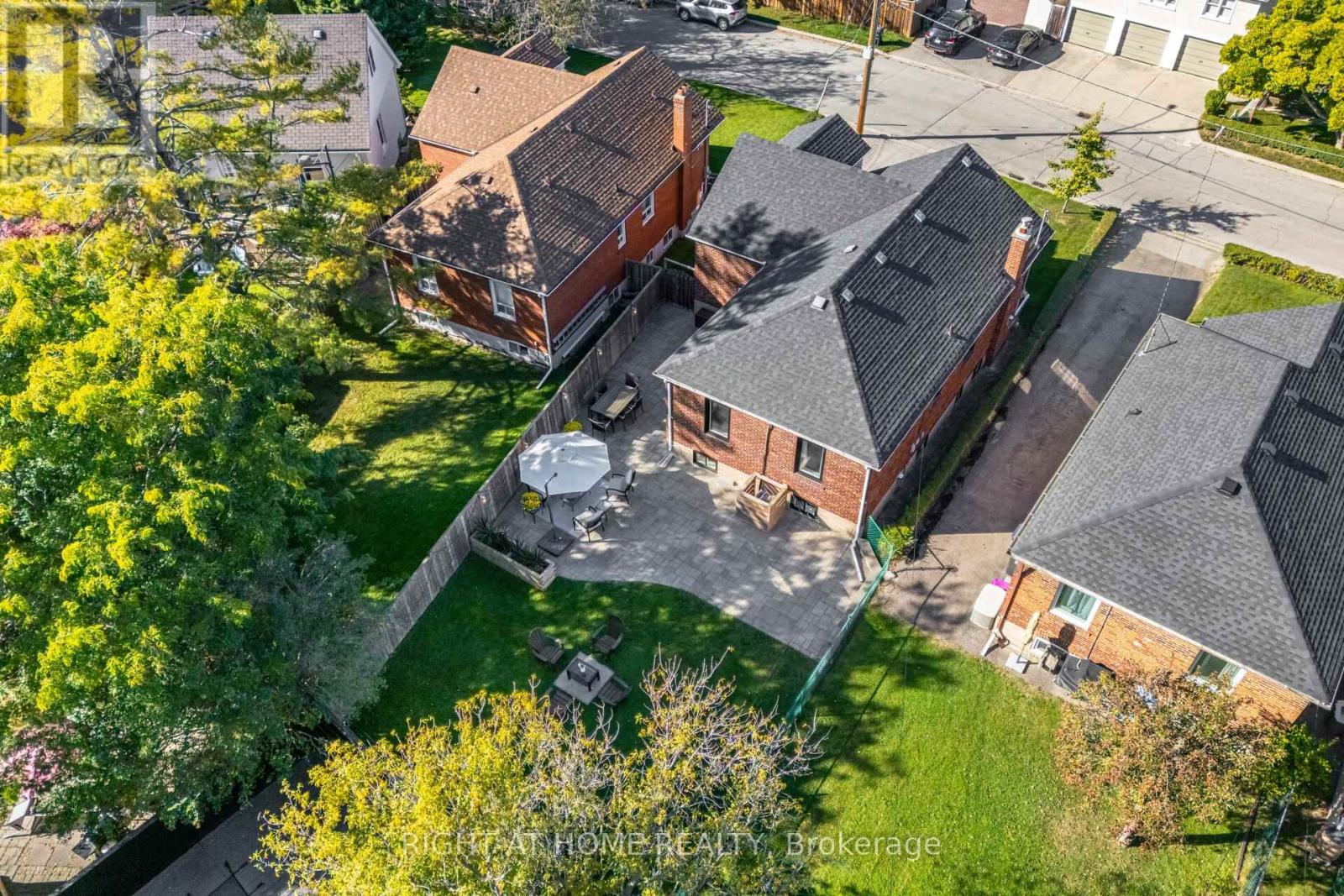 75 Emerald Crescent, Toronto, Ontario  M8V 2B5 - Photo 43 - W12469205
