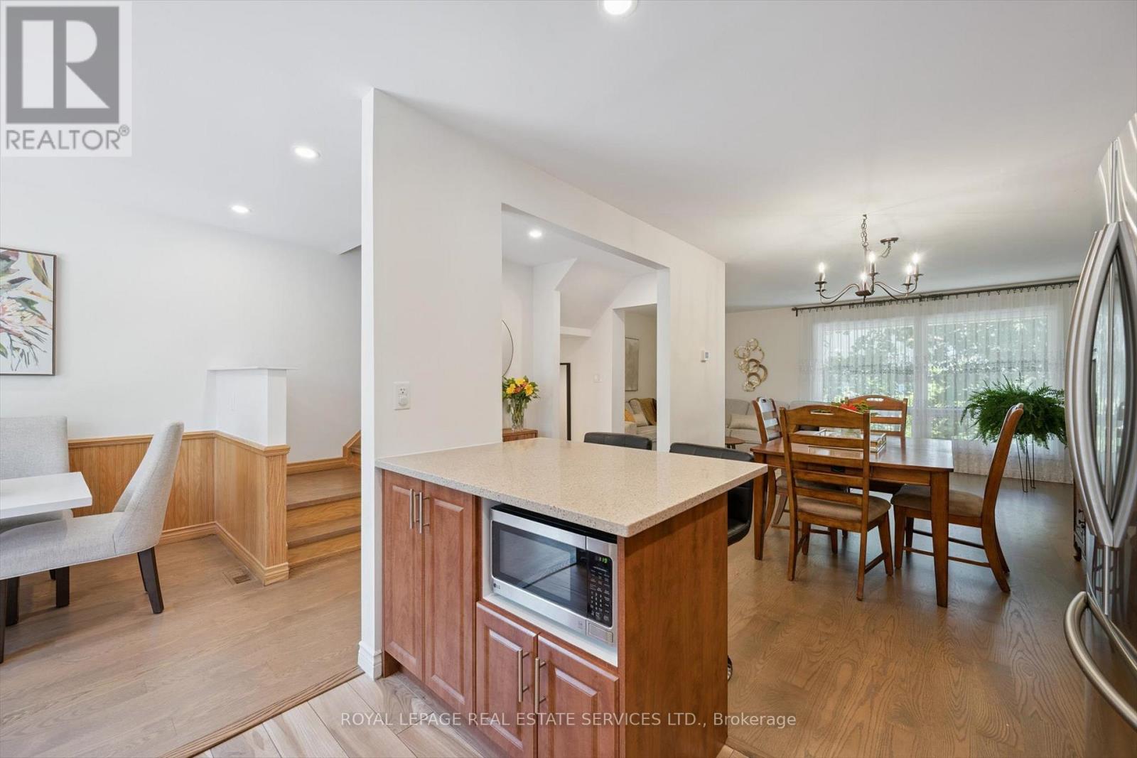 24 - 915 Inverhouse Drive, Mississauga, Ontario  L5J 4B2 - Photo 21 - W12469206