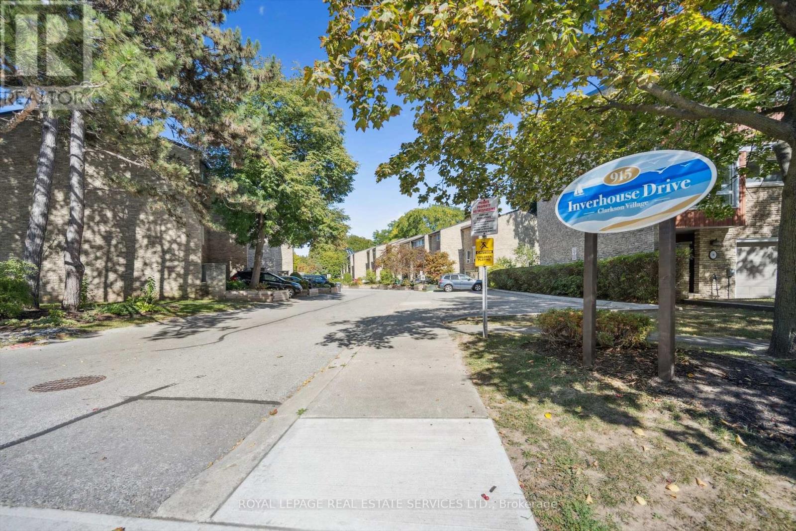 24 - 915 Inverhouse Drive, Mississauga, Ontario  L5J 4B2 - Photo 40 - W12469206