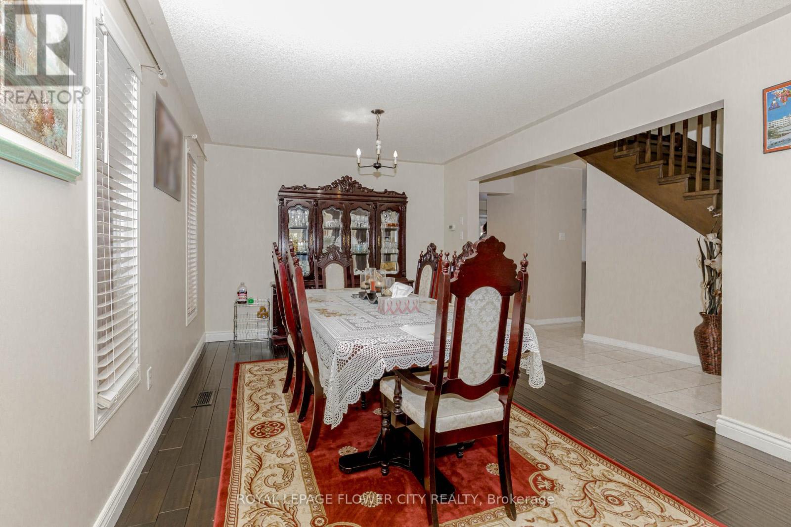 30 Foxtail Road, Brampton, Ontario  L6R 1E2 - Photo 13 - W12469231