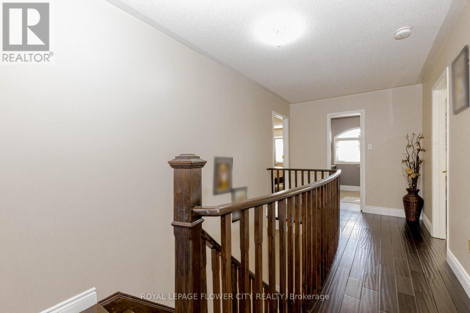 30 Foxtail Road, Brampton, Ontario  L6R 1E2 - Photo 28 - W12469231