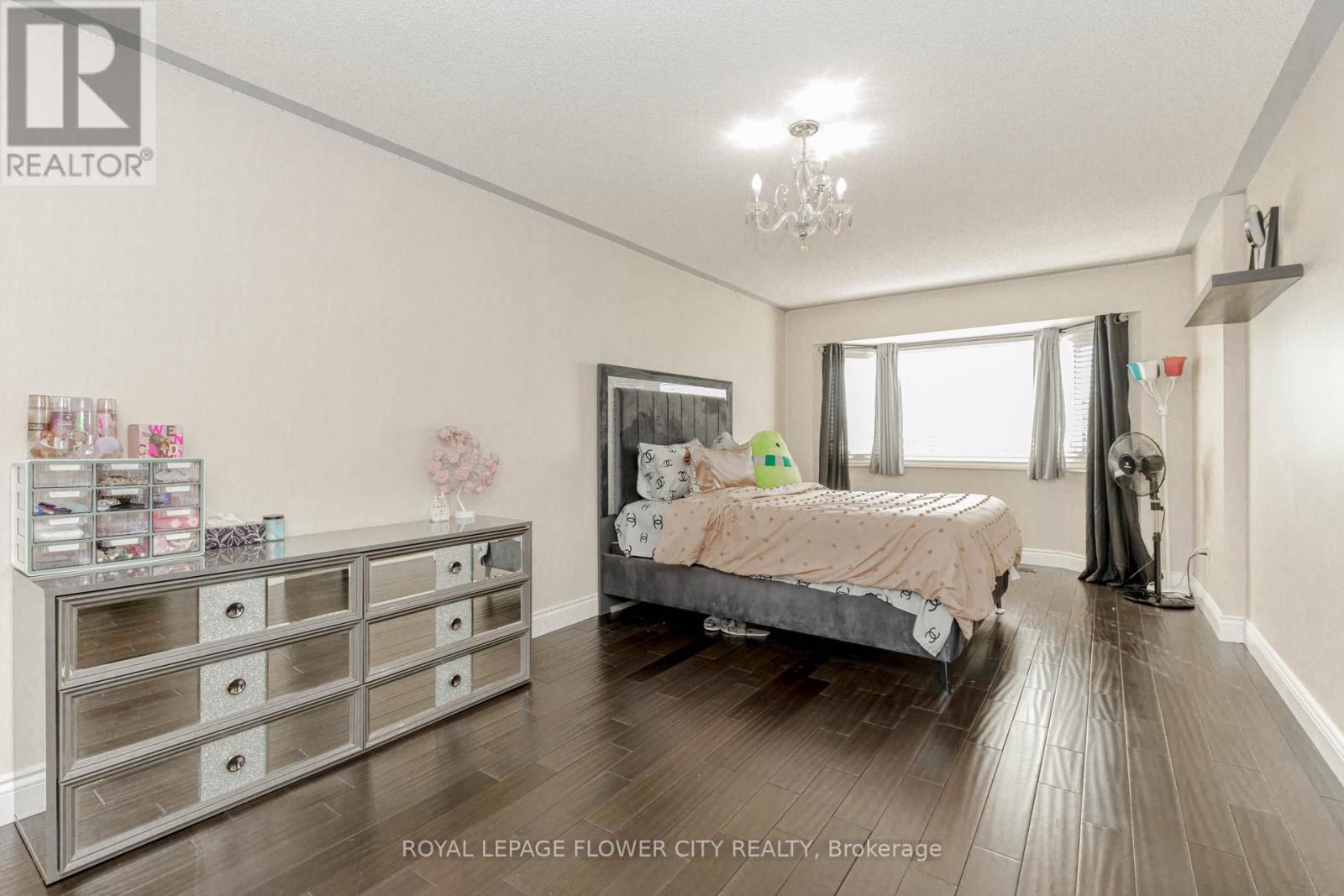 30 Foxtail Road, Brampton, Ontario  L6R 1E2 - Photo 36 - W12469231