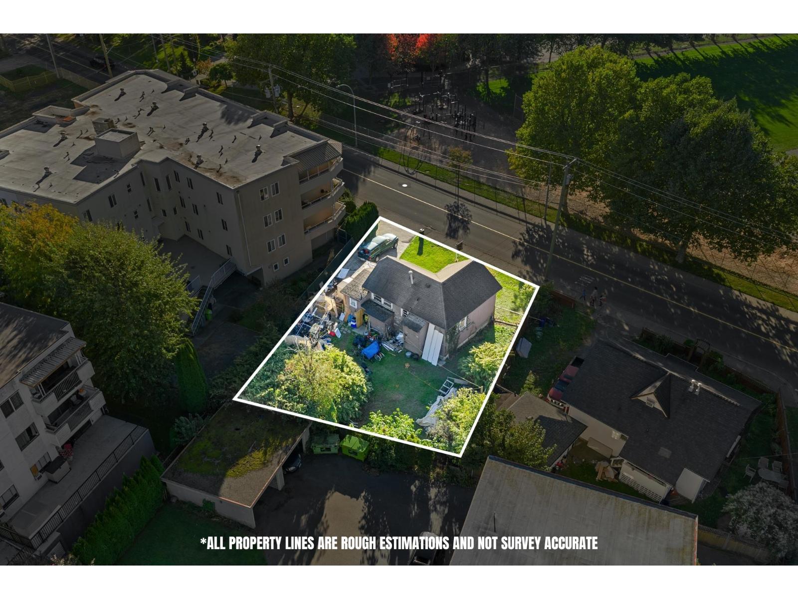 9430 Young Road, Chilliwack Proper East, Chilliwack, British Columbia  V2P 4S5 - Photo 2 - R3058244