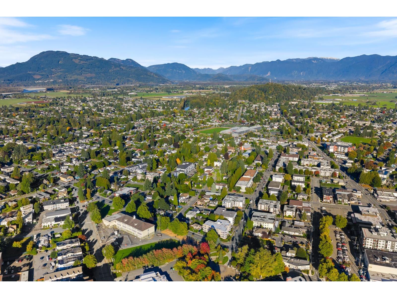 9430 Young Road, Chilliwack Proper East, Chilliwack, British Columbia  V2P 4S5 - Photo 8 - R3058244